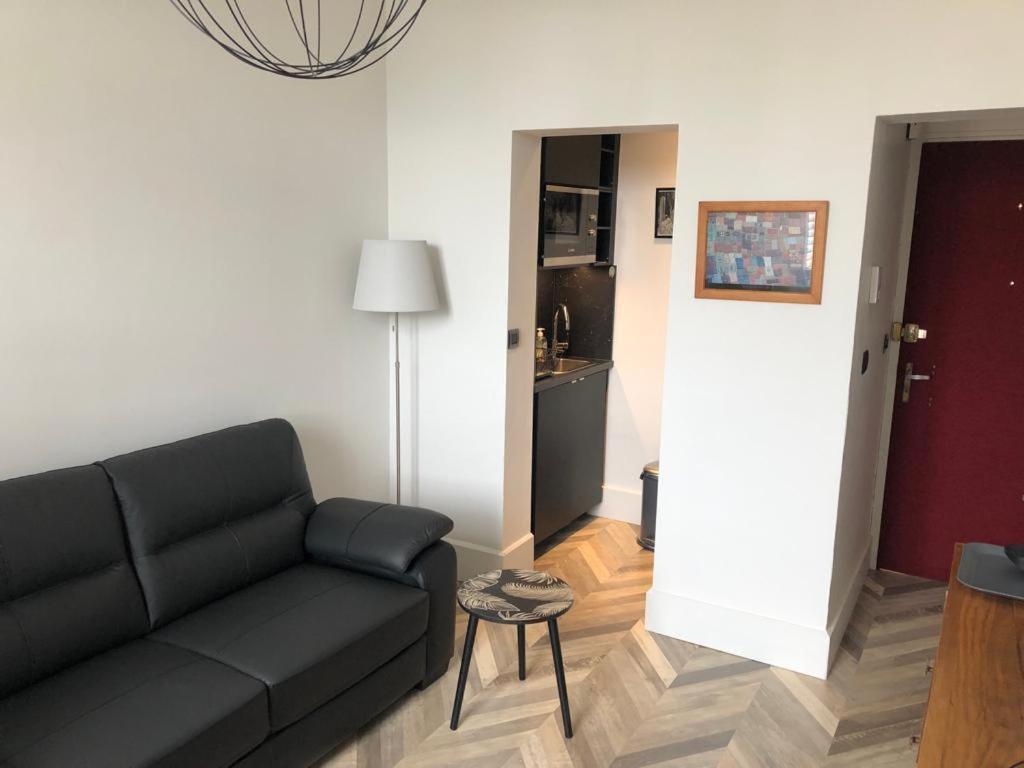 Superbe Appartement Independant En Centre Ville Vichy Kültér fotó